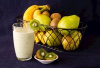 Creamy Pear Kiwi Banana Delight