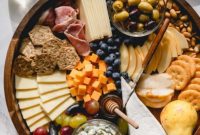 Crafting the Ultimate Charcuterie and Cheese Board