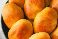 Traditional Russian Baked Meat Pirozhki