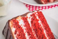 Velvet Rouge Cake