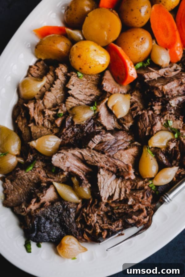 Tender Pot Roast 5 A classic pot roast recipe is perfect for Sunday dinners with enough for leftovers all week long. This recipe is a simple staple for your recipe box! #potroast #beef #chuckroast