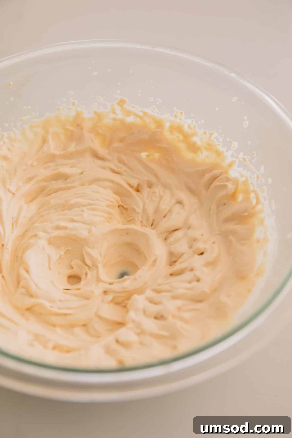 A bowl of luscious maple frosting.