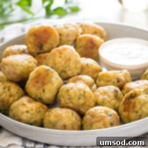 Bacon Chicken Meatballs with Creamy Dipping Sauce